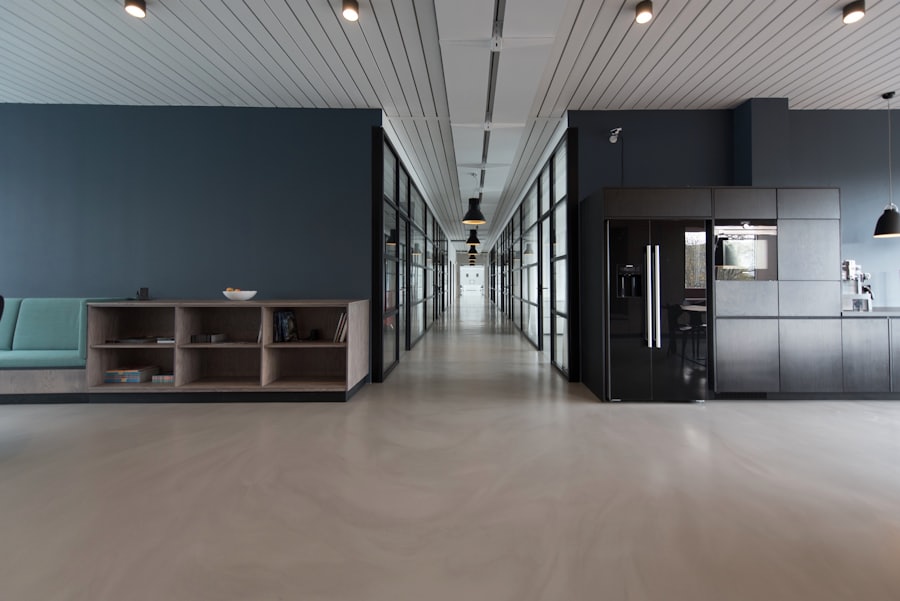 Automatic glass doors and partitions in office